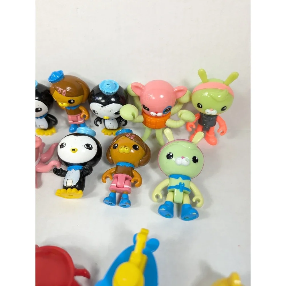 Octonauts 16 Figures and Accessory Lot Dashi Kwazii Peso Shellington Barnacles